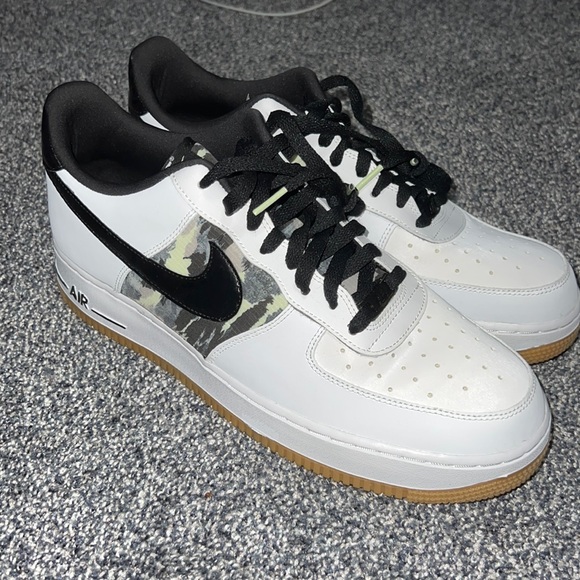 nike air force 1 low white ripstop camo black gum
